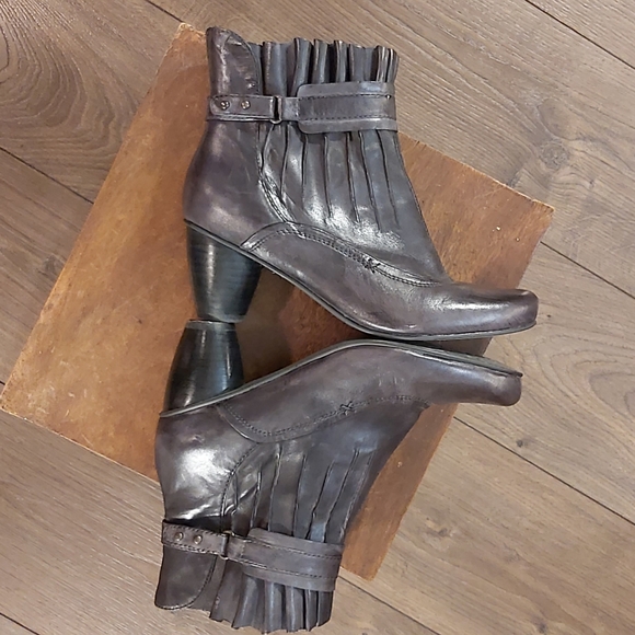 Everybody booties - Picture 4 of 7